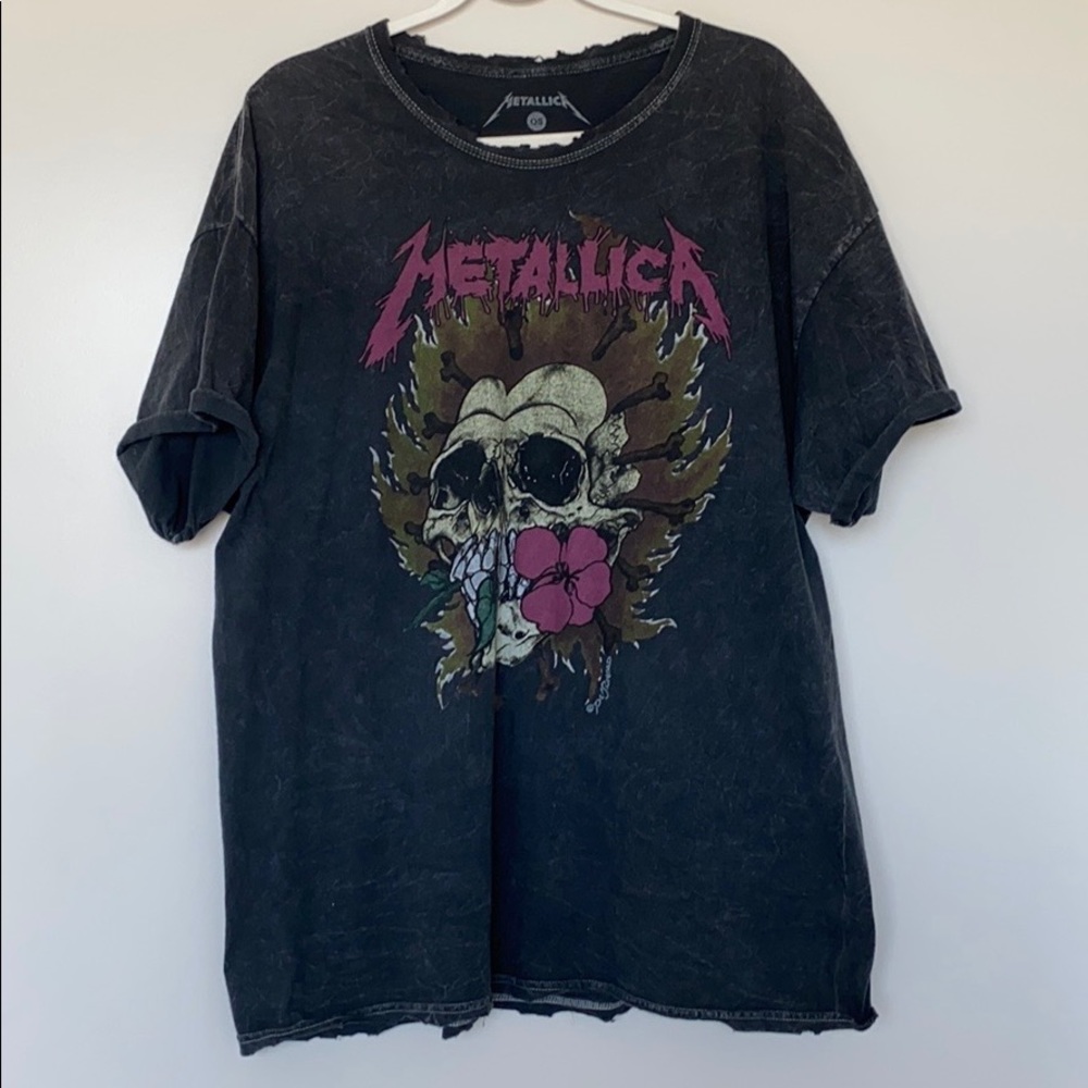 Metallica t-shirt from Urban Outfitters